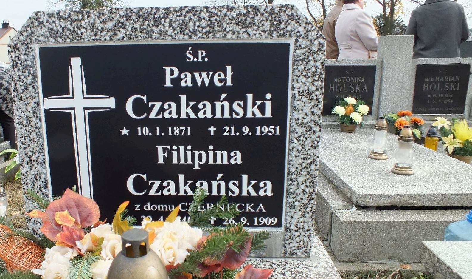 zdjęcie grobu Filipiny i Pawła Czakańskich